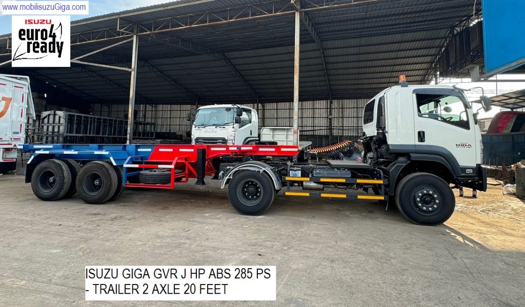 TRUK TRAILER 20 FEET ISUZU GIGA GVR J TRACTOR HEAD