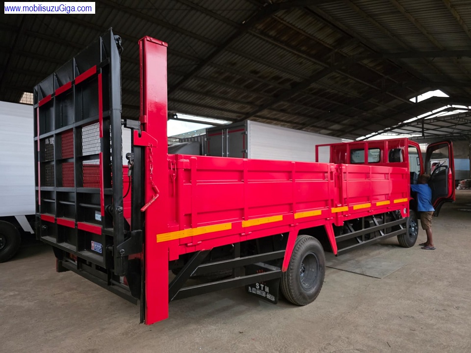 Bak besi TAIL GATE isuzu NMR 150 PS Bak besi TAIL GATE isuzu NMR 150 PS