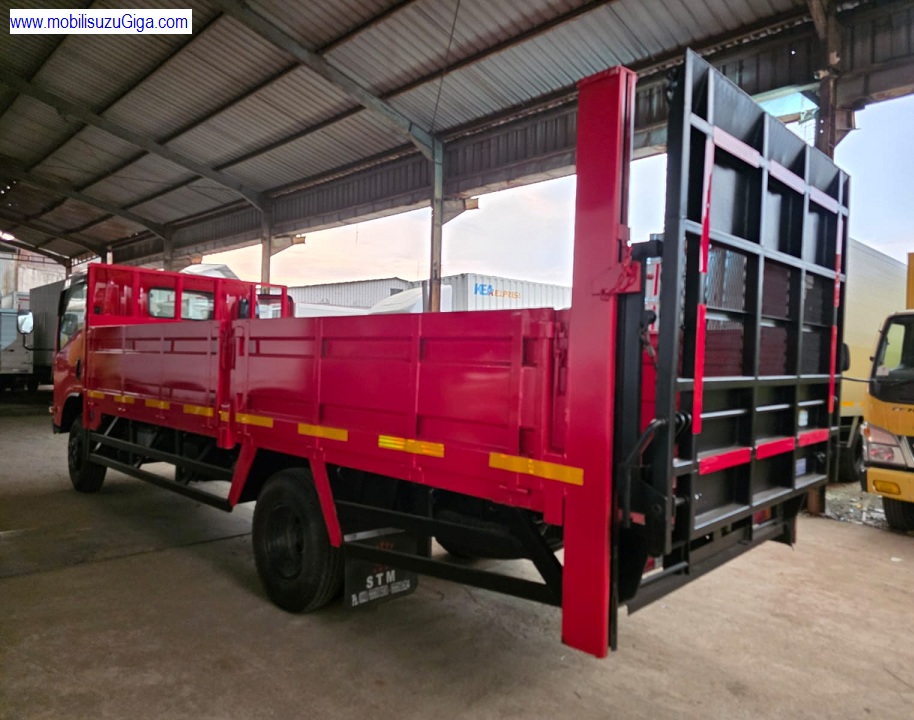 Bak Besi Tail Gate ISUZU NMR L 150 PS Bak Besi Tail Gate ISUZU NMR L 150 PS