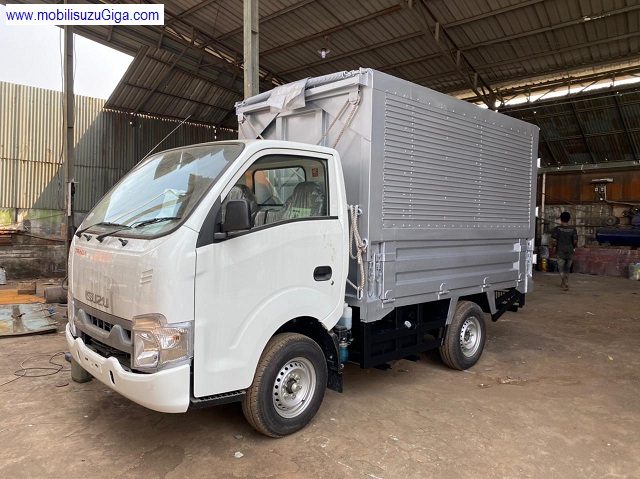 WING BOX ISUZU TRAGA EURO 4