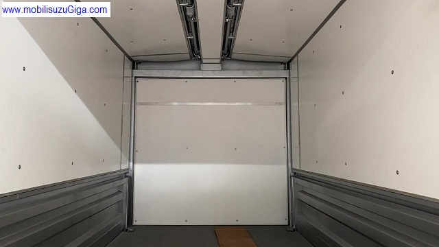 INTEIOR ISUZU TRAGA WING BOX