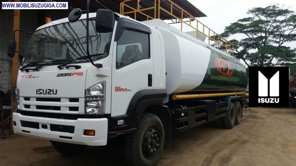 TANGKI AIR 20.000 LITER ISUZU GIGA FVZ 10 BAN TRONTON