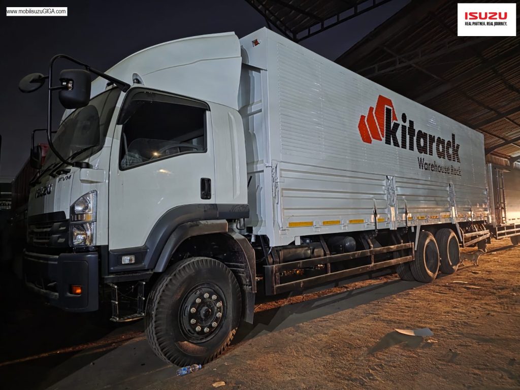 aplikasi WING BOX isuzu giga FVM U 245 PS